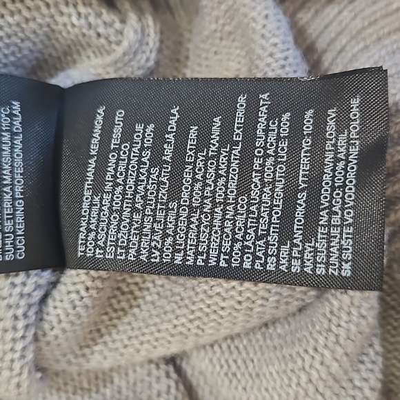 Ugly Christmas Sweater H&M Size XS - Picture 6 of 6